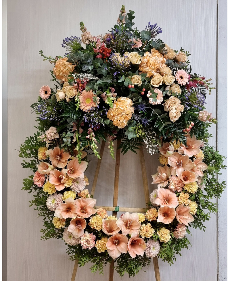 Corona funeraria en tono salmón en Ciudad Real